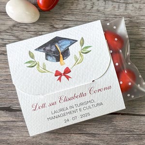 Graduation favor bags – Personalized graduation favors – Handcrafted graduation gift ideas – Graduation favors