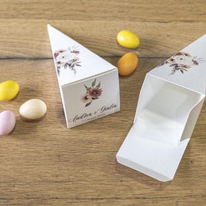 Cono porta confetti tema fiori | Cono porta riso tema fiori | Confettata | Scatolina a piramide fiori boho