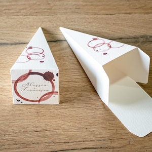 Cono porta confetti tema vino | Cono porta riso tema vino | Confettata | Scatolina a piramide bordeaux