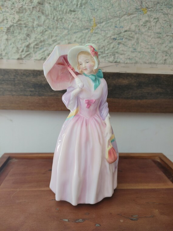 ロイヤルドルトン　MISS DEMURE Miss Demure Royal Doulton Figurine - Etsy