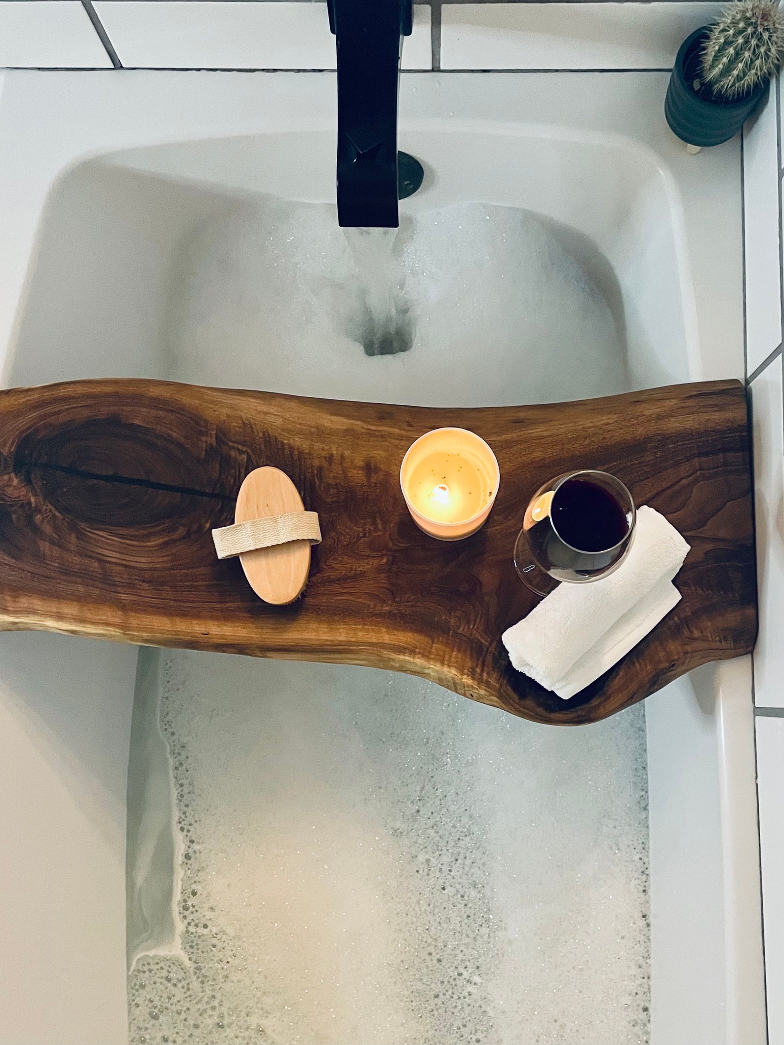 Bath Caddy for Her, Live Edge Bath Caddy, Walnut Bath Caddy, Cedar