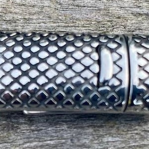Flat  Clasp, Opens From The Top, Antique Silver, 10mmx5mm Hole Size,  Clasp MC-25a