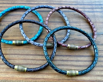 Premium European Braided Men's Leather Bracelet With Brass Clasp Available In Five Colors CS-19