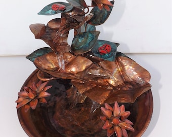 Lady Bugs Copper Leaf Vine Water Fall Fountain with Water Lily Flowers (new and 1 in-stock)
