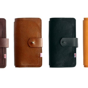The 925, Custodia in pelle per iPhone 16, 15, 14, 13, 12 e Samsung Galaxy. Personalizzata. Fatta a mano su ordinazione negli Stati Uniti.