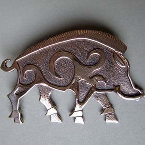 Large Boar Brooch or Pendant in Bronze image 7