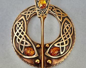 Cloak Clasp - Pennanular Brooch - Bronze with Baltic Amber