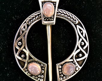 Cloak Clasp - Pennanular Brooch with Whisky Quartz in White Bronze