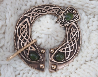 Cloak Clasp - Pennanular Brooch - Bronze with Serpentine