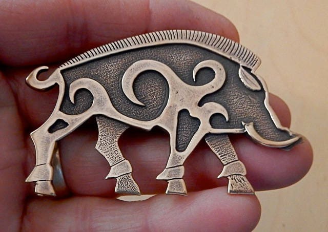 Large Boar Brooch or Pendant in Bronze