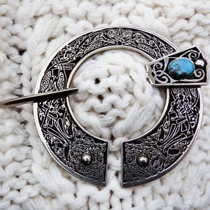Cloak Clasp -White Bronze Pennanular Brooch with Turquoise
