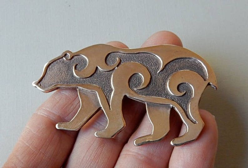Large Bear Brooch or Pendant in Bronze image 7