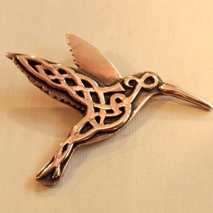 Celtic Hummingbird Pendant or Brooch in Bronze image 6