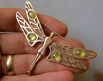 Bronze Dragonfly Fairy Brooch set with Peridot