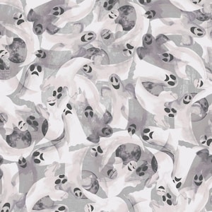 Clothworks Haunted Hollow ghosts 100% Quilt Shop Cotton Fabric by the yard