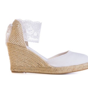 BEVERLY Closed Toe Lace White Lace Wedge Espadrille Boho style Wedding, comfortable wedding shoes, bohemian bride, beige wedges, ecru