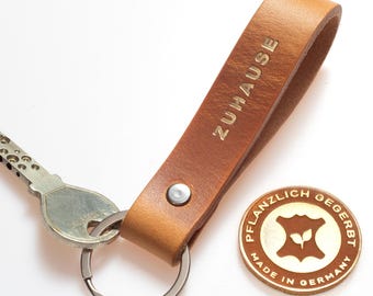 Leather keychain, vegetable-tanned – brown – HOME gold embossing – housewarming gift – handmade in Northern Germany