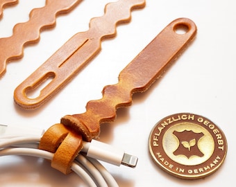 Leather Cable Organizer Set of 5 – Handcrafted Cable Holders & Cable Ties Made from Vegetable-Tanned Leather | Made in Germany | ELBERCRAFT®