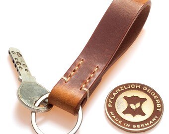 Hand-stitched leather keychain | brown | vegetable-tanned | premium gift | for women and men | handmade in Germany | ELBERCRAFT®