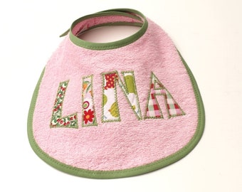 ab 22 Euro: Frottee Lätzchen für Babys, personalisiert,  mit Namen, Buchstaben Applikation - rosa
