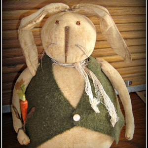 Benjamin Bunny 10&quot; Stump Doll Epattern