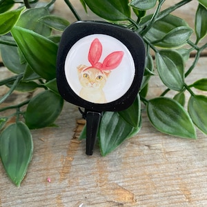 Badge id , porte -carte rétractable " Chat ruban rose " idéal  pour carte magnétique , carte d'employé , pour infirmières , enseignants ,