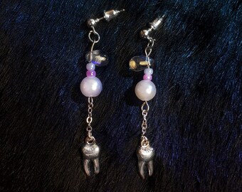 Cutie teeth earrings