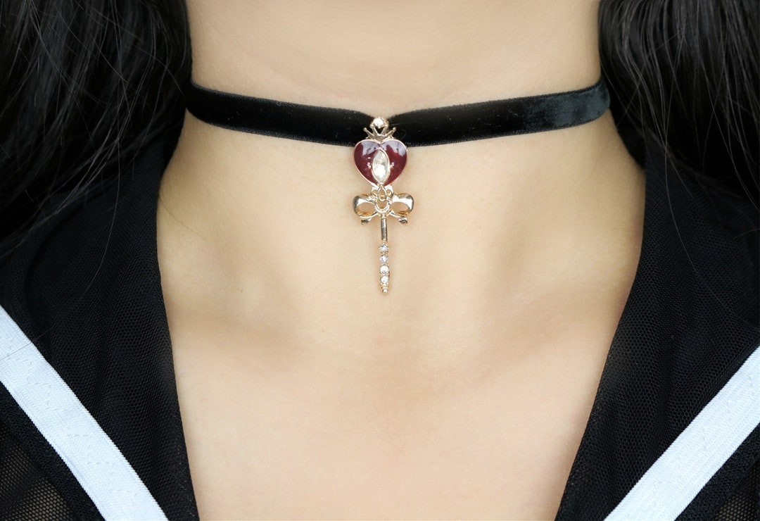 Sailor Moon Heart Choker (4 Colors) - Etsy Sailor Moon Heart Choker (4 Colors) - Etsy