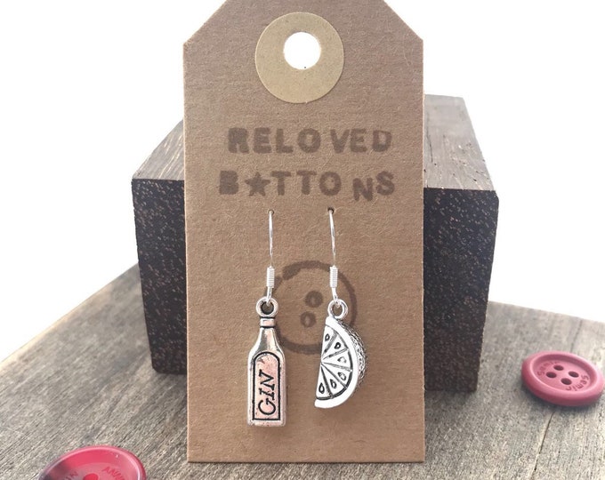 Gin, gin lover, gin lover gift, mismatched earrings, cute gifts for her, novelty earrings, fun earrings, alcohol gifts, alcohol jewelry,