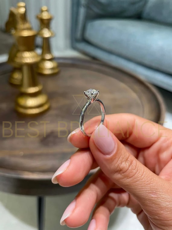 Hidden Halo Round Cut Moissanite Engagement Ring - Yalish Diamonds