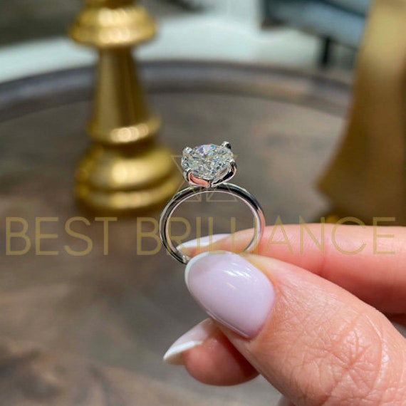 Buy Dory Multi Solitaire Diamond Ring 18 KT yellow gold (3.3 gm). | Online  By Giriraj Jewellers