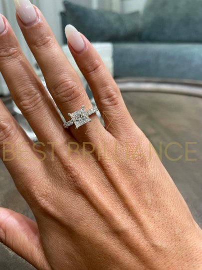 2.5 Carat D VS1 Natural Diamond Engagement Ring Princess Cut Style