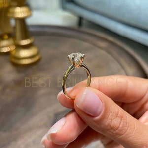Diamond Engagement Ring, 18k Solid Gold, Natural Diamonds in Prong Settings, Minimalist Ring, Proposal Ring, Rings for Women, 1.5 Carat, VS2