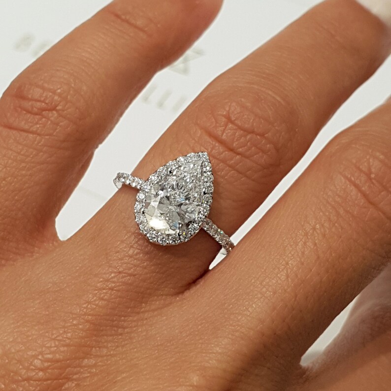 pear cut engagement rings pear cut engagement rings