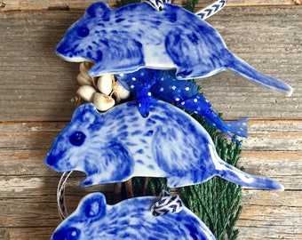 One Mouse ornament, delftware field mouse porcelain ornament, blue and white mouse ornament. Ceramic handmade ornament, USA.