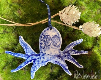 Octopus ornament, delftware porcelain ornament, blue and white octopus. Sea theme Handmade ornament