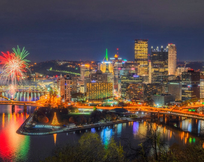 Light Up Night 2021 Fireworks in Pittsburgh - Pittsburgh skyline - Various Prints