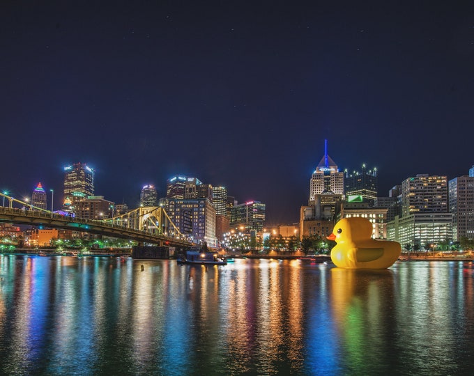 The Giant Rubber Duck arrives in Pittsburgh - Pittsburgh skyline - Various Prints