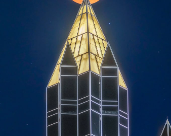 Lunar Eclipse over PPG Place in Pittsburgh - Full moon - Pittsburgh Prints