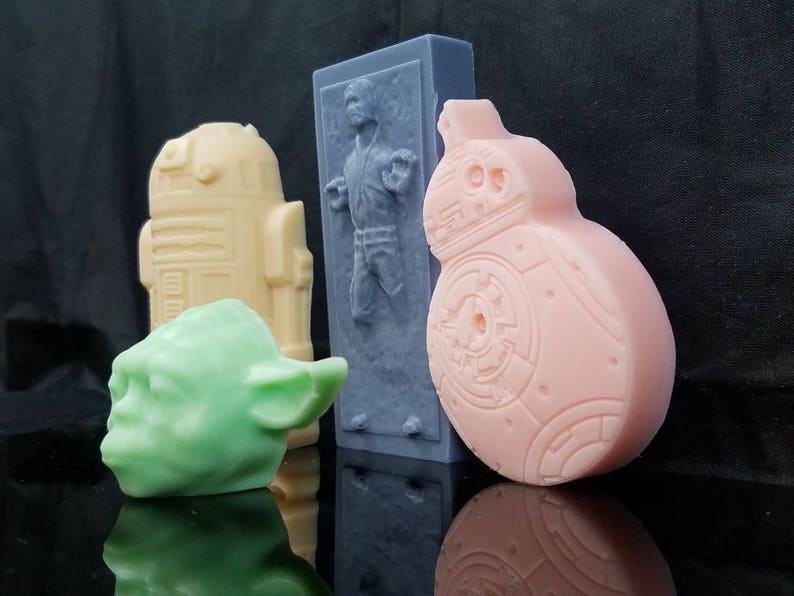 Star Wars inspired gift set. 4 soaps R2D2, Han Solo, BB8, Yoda 5.75oz. Mix of our Triple Butter Shea, Mango, Cocoa and glycerin soaps. image 3