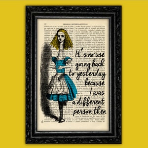Alice in Wonderland Book Art Print Gift Long Neck Vintage Poster Book Art Gift Print Wall Decor Poster Dictionary Art Print (4-Nº23)