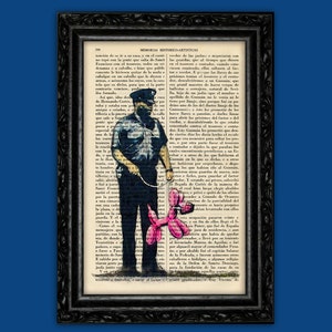 Banksy street art Print Banksy Police and dog Street Art Stencils Graffiti Wall Decor Poster Book Art Dorm Room Print Gift (9-Nº28)