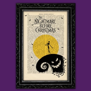 Jack Skellington Sings at Spiral Hill Print – Tim Burton Art on Vintage Dictionary Page – Halloween Gothic Wall Decor (24-Nº8)