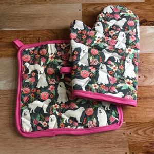 Great Pyrenees quilted/insulated pot holder and oven mitt set/individual