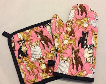 Pink chihuahua print insulated/quilted pot holder and oven mitt set/individual