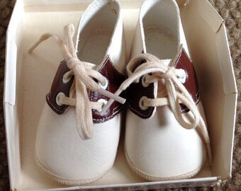 infant saddle shoes