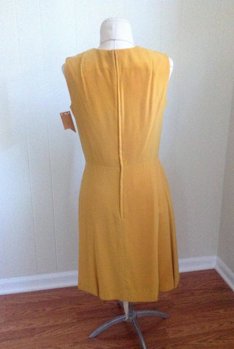 Yellow Gold Dress Size 14 Made in Hong Kong Deadstock Women/'s Sleeveless Fitted Waist Dress Vintage 60s Velvet Dress