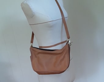 Vintage Coach Handbag, Tan Leather Shoulder Bag, 1980s Classic Coach Swinger Crossbody Bag Made in USA