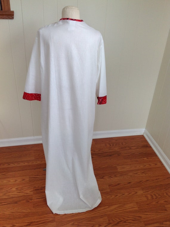 Retro Long Sleeve White Maxi Dress with Red Banda… - image 5