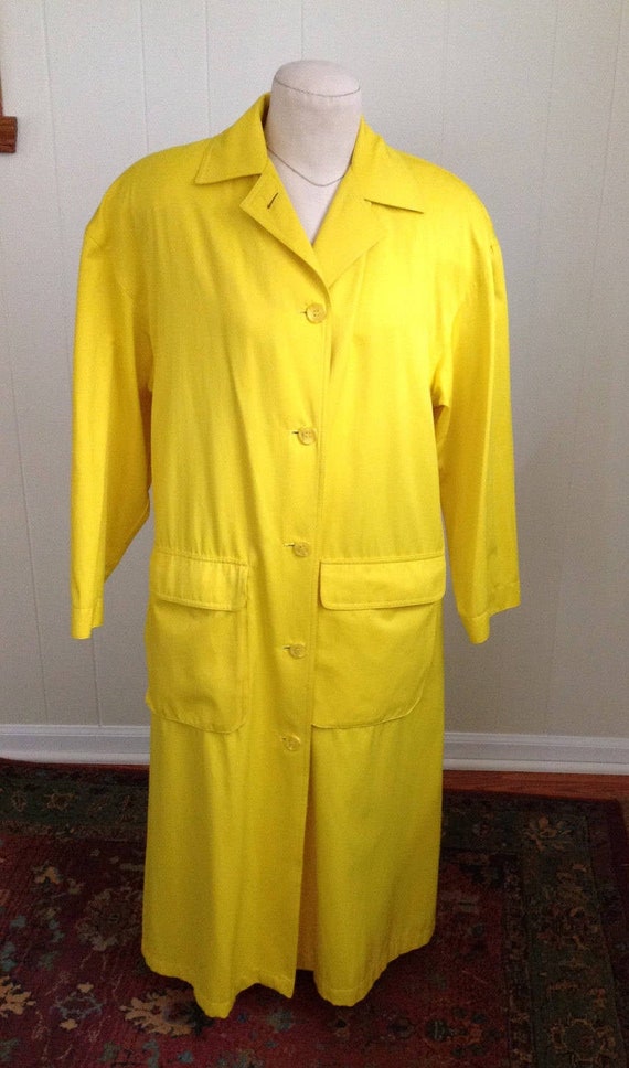 Women's Lightweight Spring Overcoat,  80s Long Yel